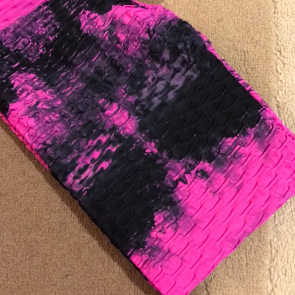 💗🖤 Brazilian Supplex Honeycomb Leggings Bumbum - Picture 2 of 3